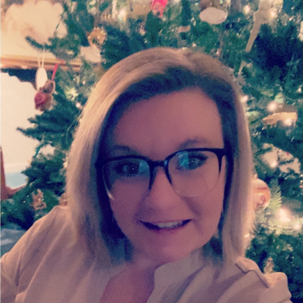 Meet your Posher, Krystal